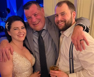 Congratulations to Jesse and Mike on your beautiful wedding yesterday! 🥂 Thank you for including us on your special day. 🤍