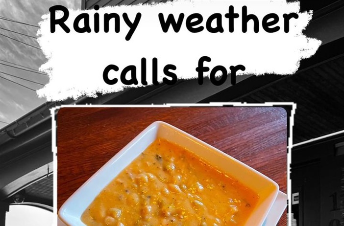 🥣 Try our Buffalo Chicken Soup or Scallop Bisque. Available today only!                          …………………………………………………..
#smallbusiness #thefvi #fairportvillageinn #fvi #eatlocal #smallbusinessowner #fairportny #supportsmallbusiness #supportlocal
